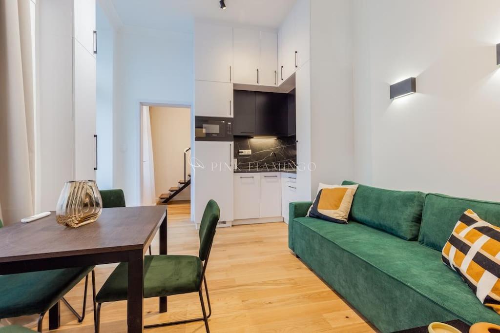 Apartmán Elegant Near Hungarian Museum By Pink Flamingo